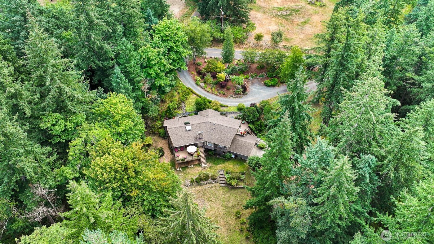 3717 Toad Lake Road , Bellingham, WA 98226