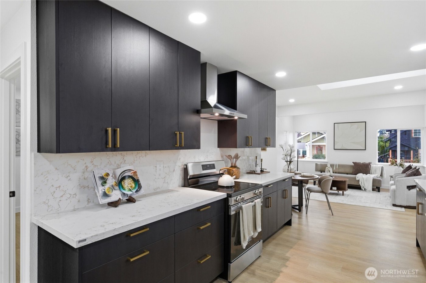 4161 41st Avenue S, Seattle, WA 98118