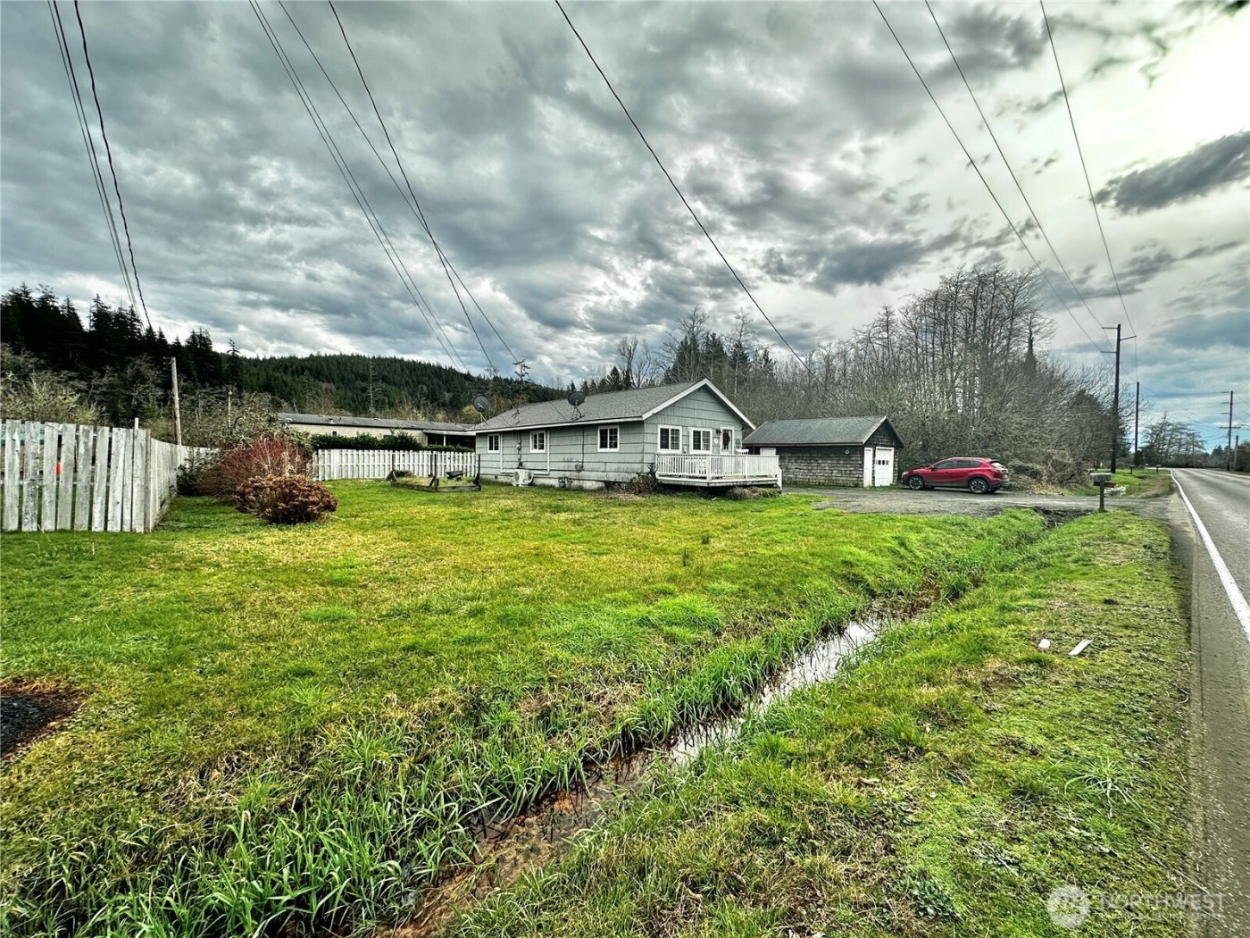1620 Broadway Avenue , Hoquiam, WA 98550
