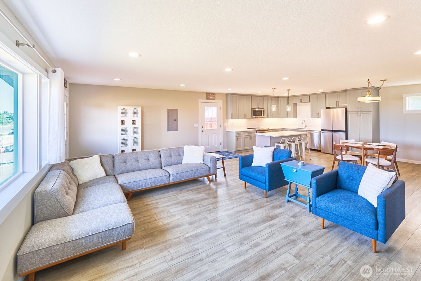 31810 I Street , Ocean Park, WA 98640