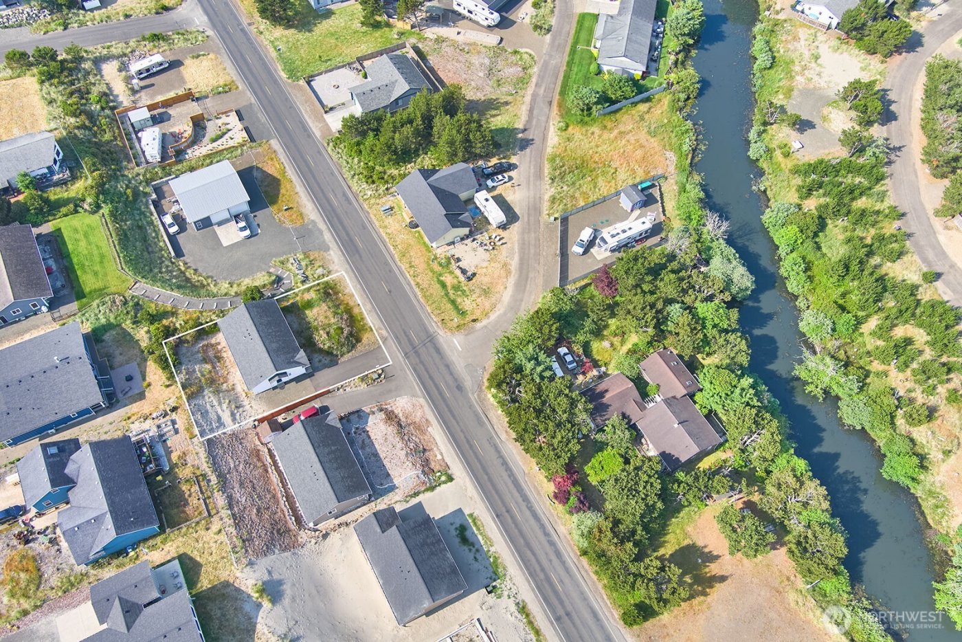 31810 I Street , Ocean Park, WA 98640