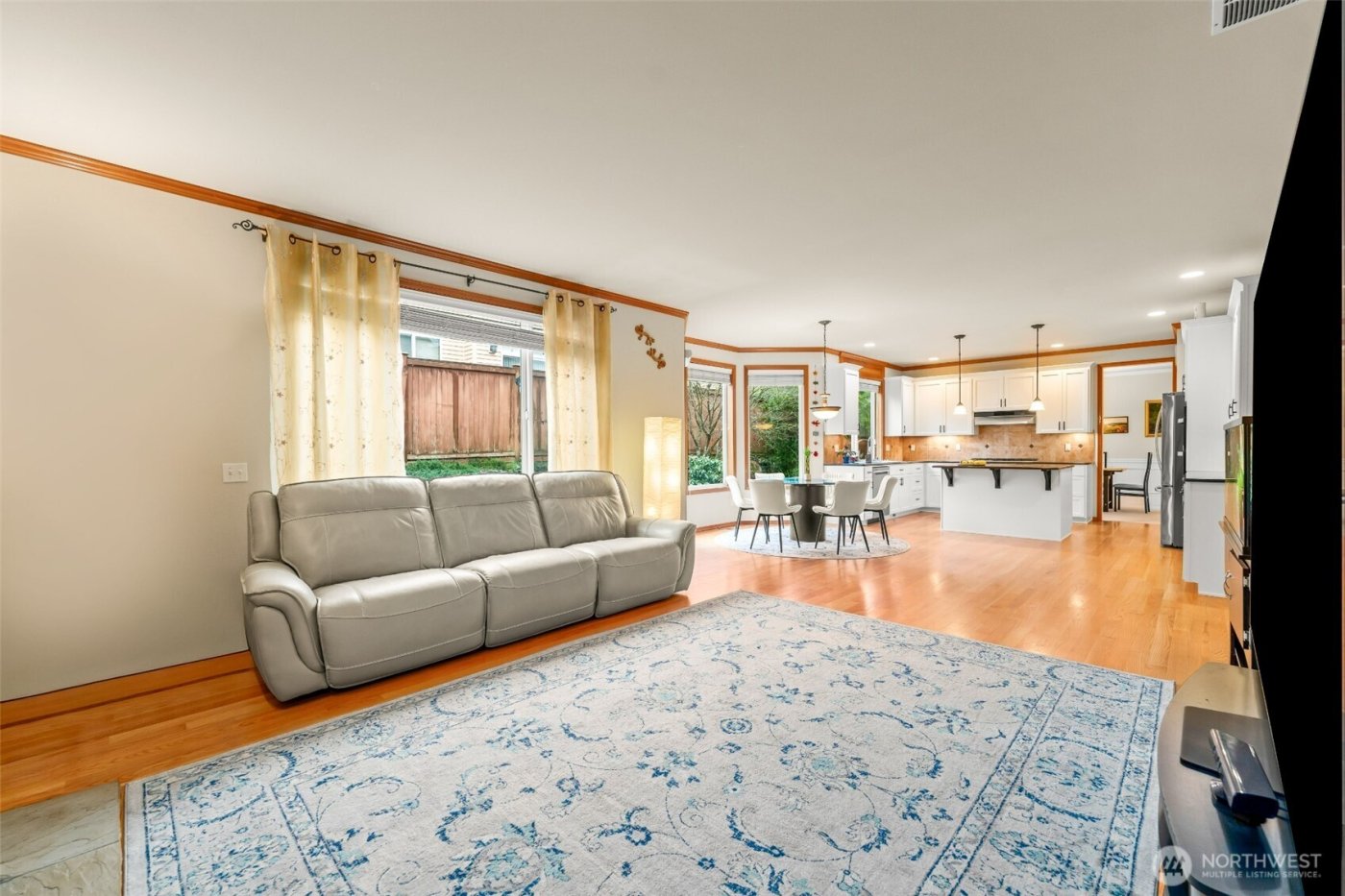 18725 35th Drive SE, Bothell, WA 98012