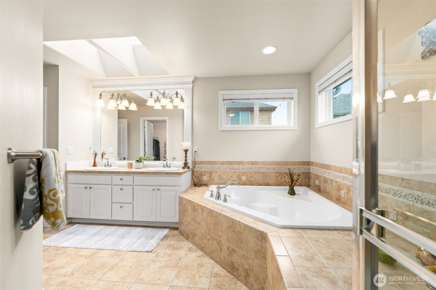 18725 35th Drive SE, Bothell, WA 98012