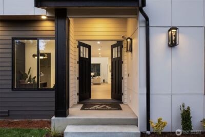 13698 NE 83rd street , Redmond, WA 98052 - Photo 2
