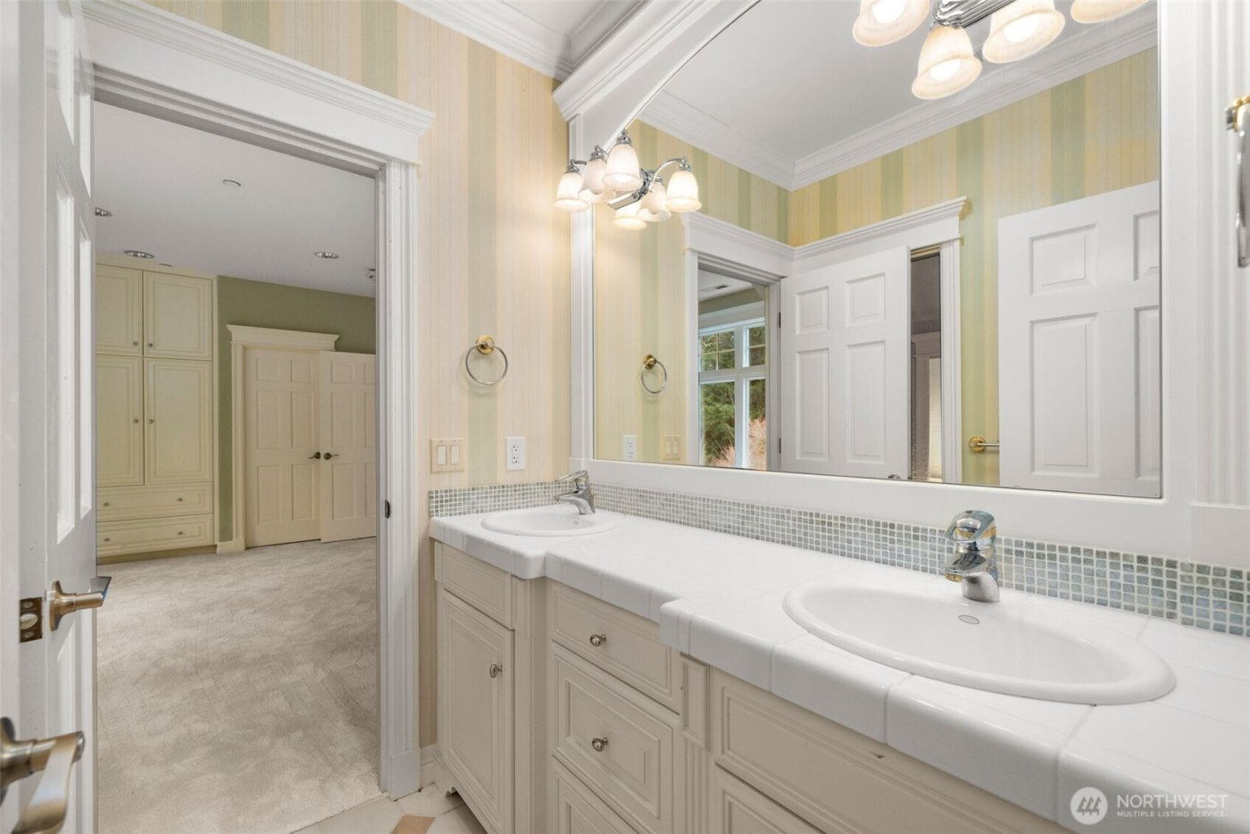 22025 NE 82nd Place , Redmond, WA 98053