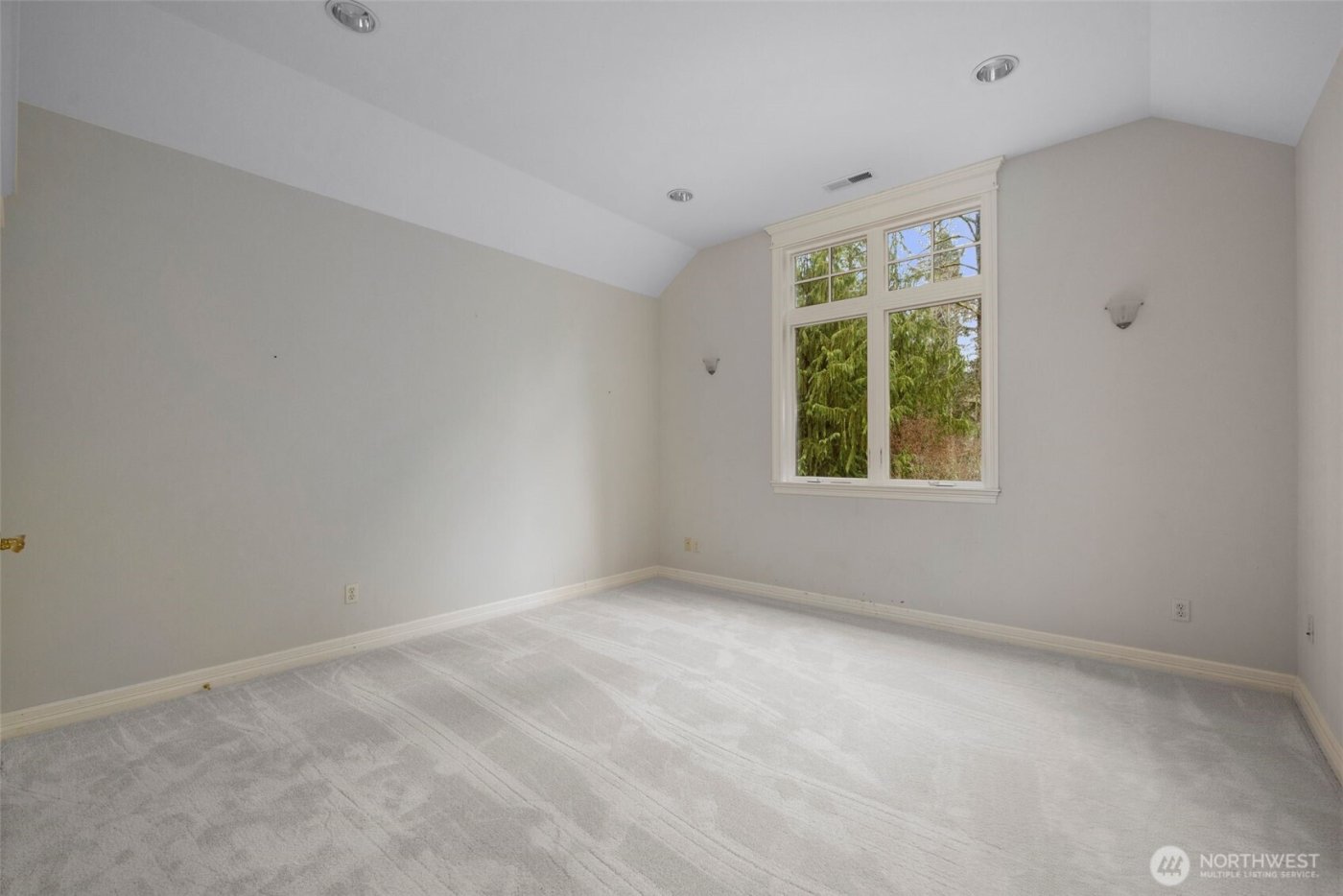 22025 NE 82nd Place , Redmond, WA 98053