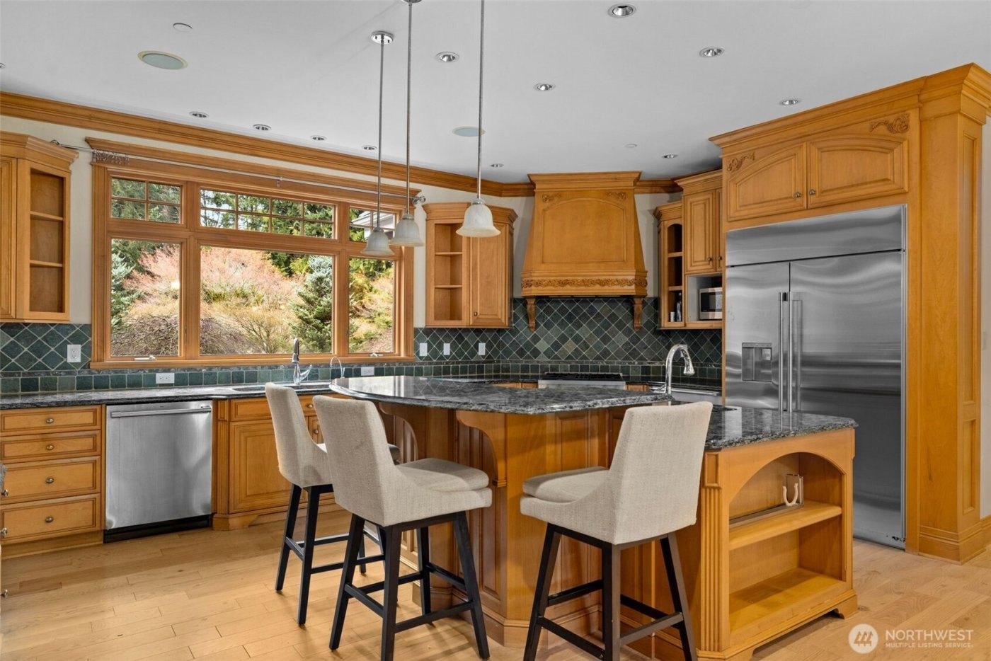 22025 NE 82nd Place , Redmond, WA 98053