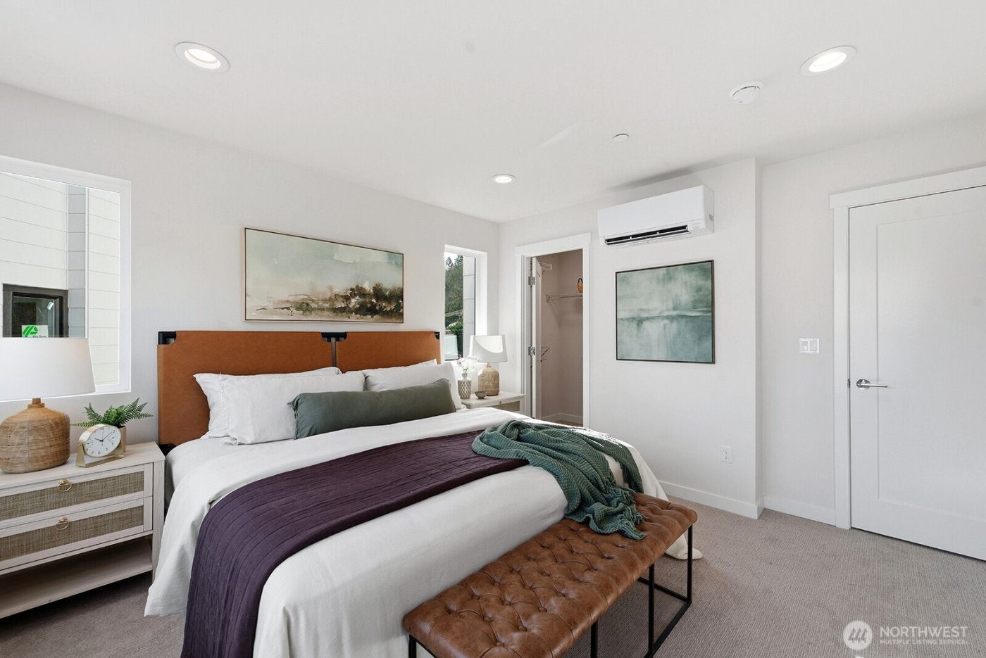 706 Newport Way NW, Issaquah, WA 98027