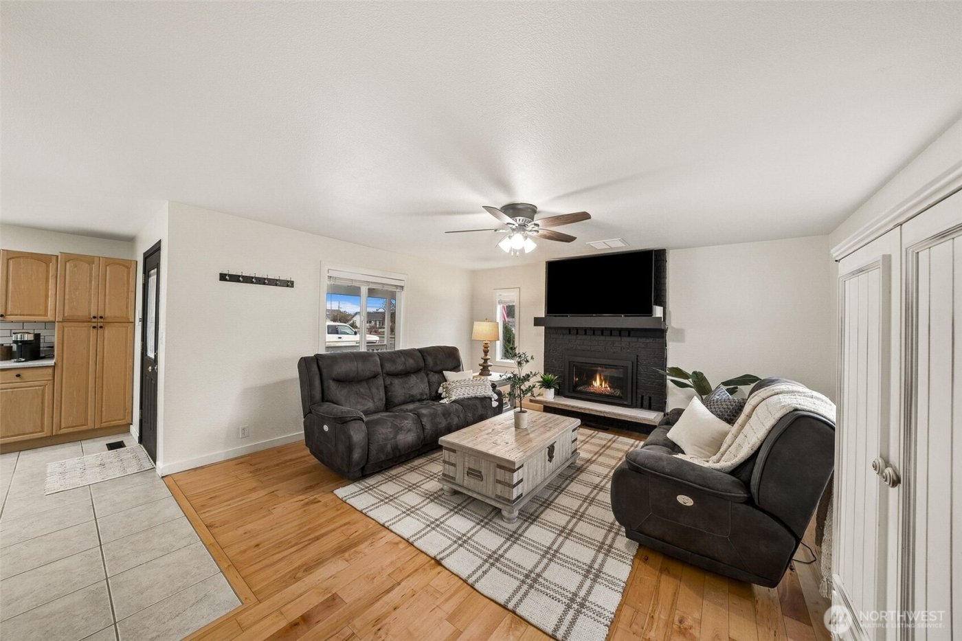 141 Rainier Street S, Buckley, WA 98321