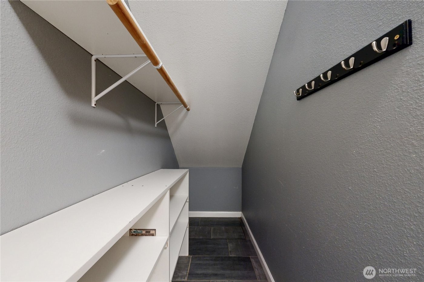 1149 SE Surita Court , College Place, WA 99324