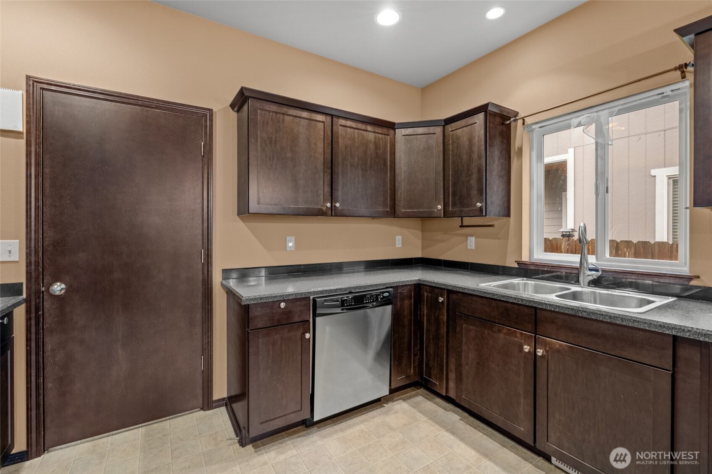 217 Parsley Avenue , Shelton, WA 98584