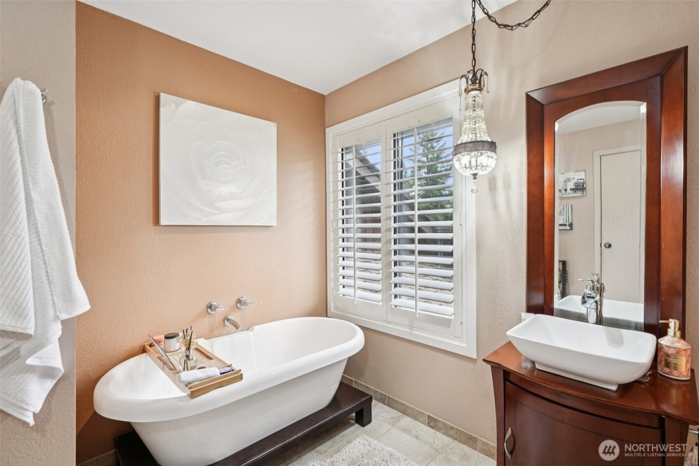 100 Inglewood Park , Longview, WA 98632