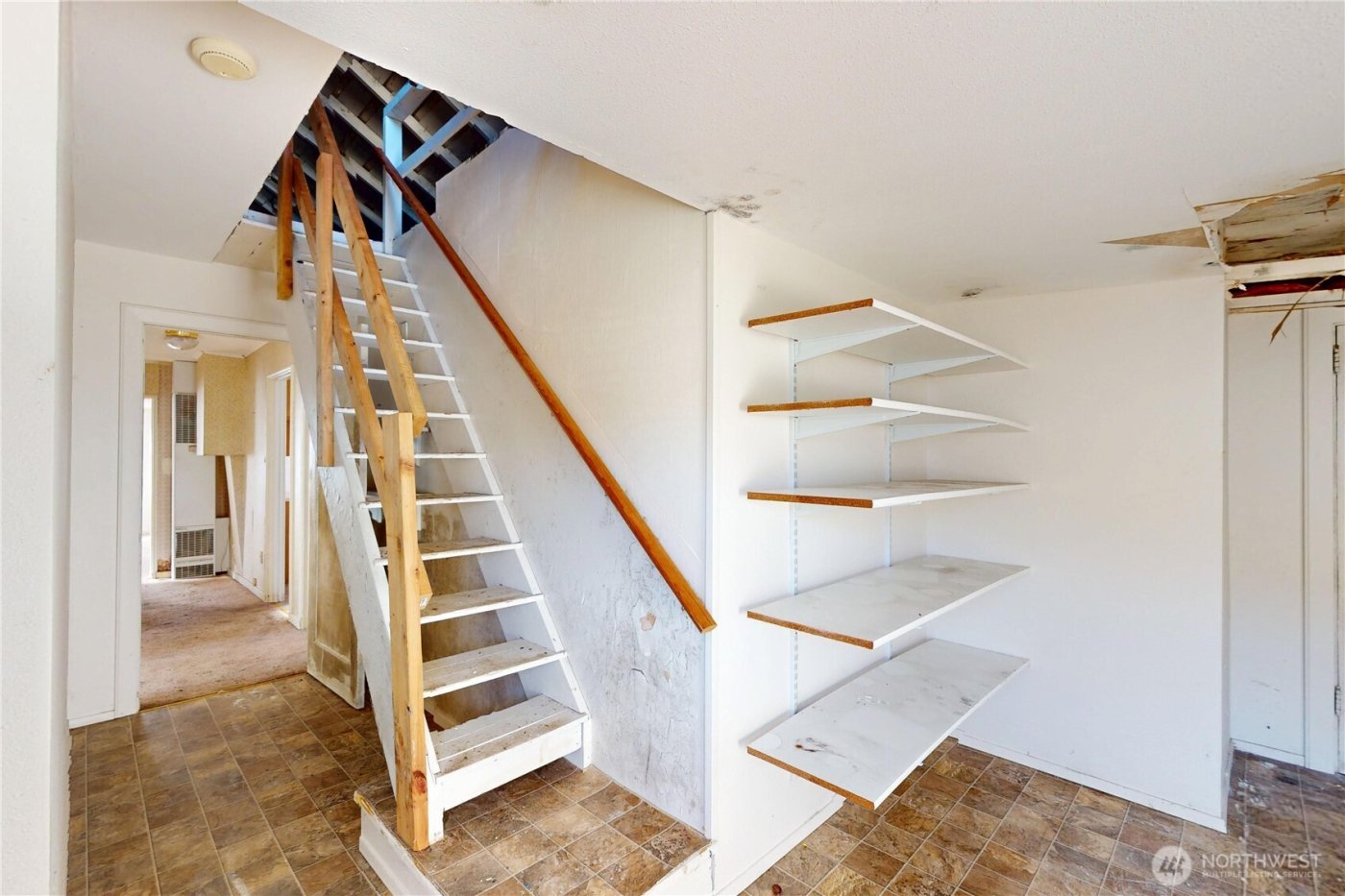 237 Emerson Avenue , Hoquiam, WA 98550