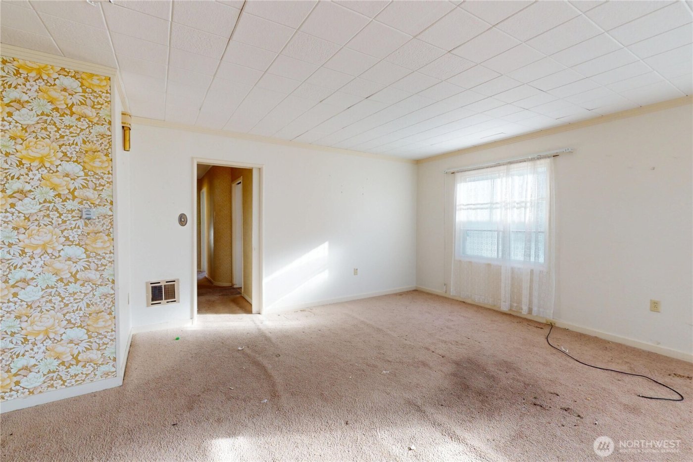 237 Emerson Avenue , Hoquiam, WA 98550