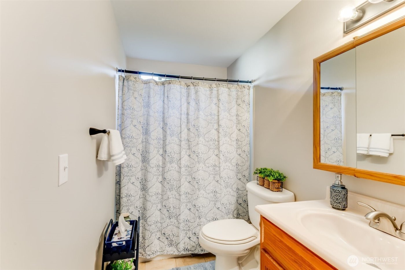 30212 10th Avenue S, Federal Way, WA 98003