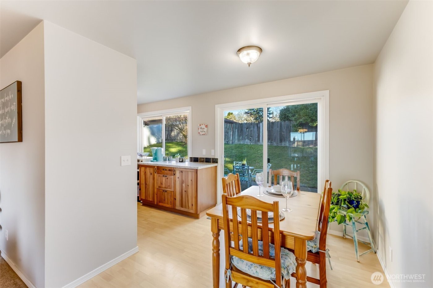 30212 10th Avenue S, Federal Way, WA 98003