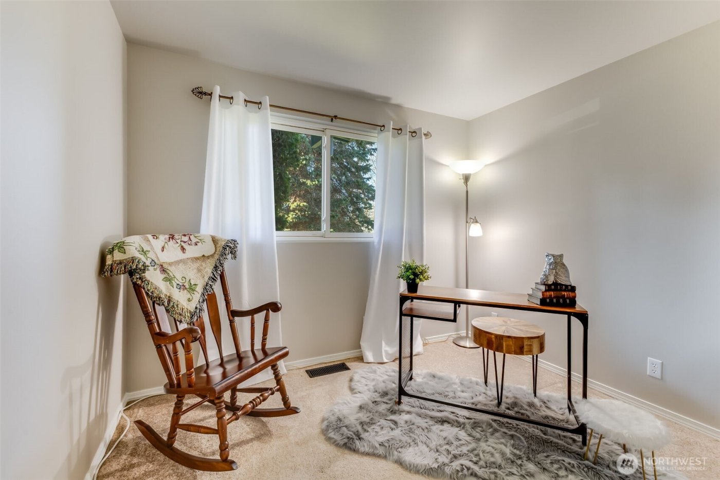 30212 10th Avenue S, Federal Way, WA 98003