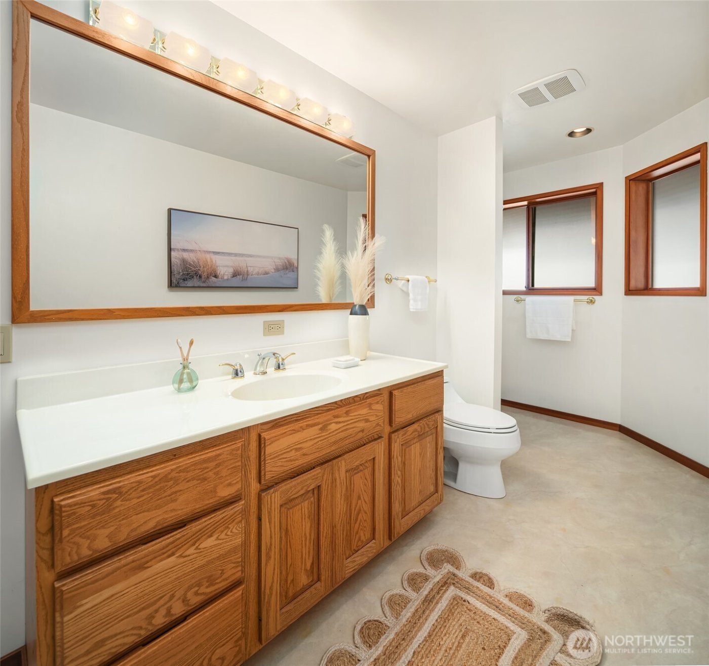 10885 Point Vashon Drive SW, Vashon, WA 98070