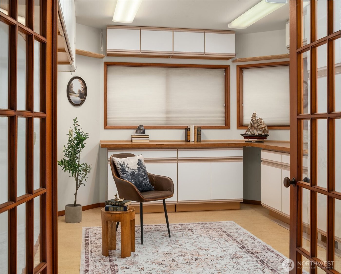 10885 Point Vashon Drive SW, Vashon, WA 98070