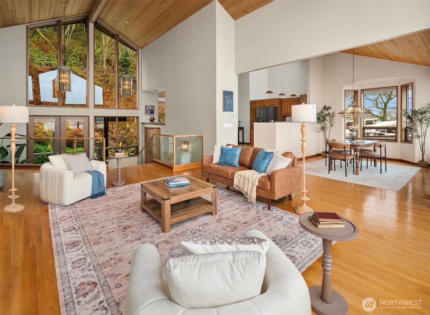 10885 Point Vashon Drive SW, Vashon, WA 98070