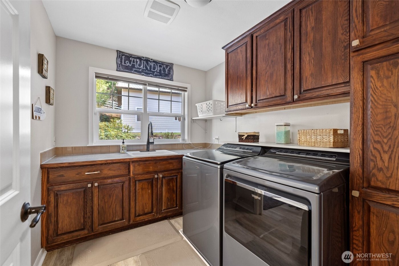 9330 240th Avenue SE, Issaquah, WA 98027