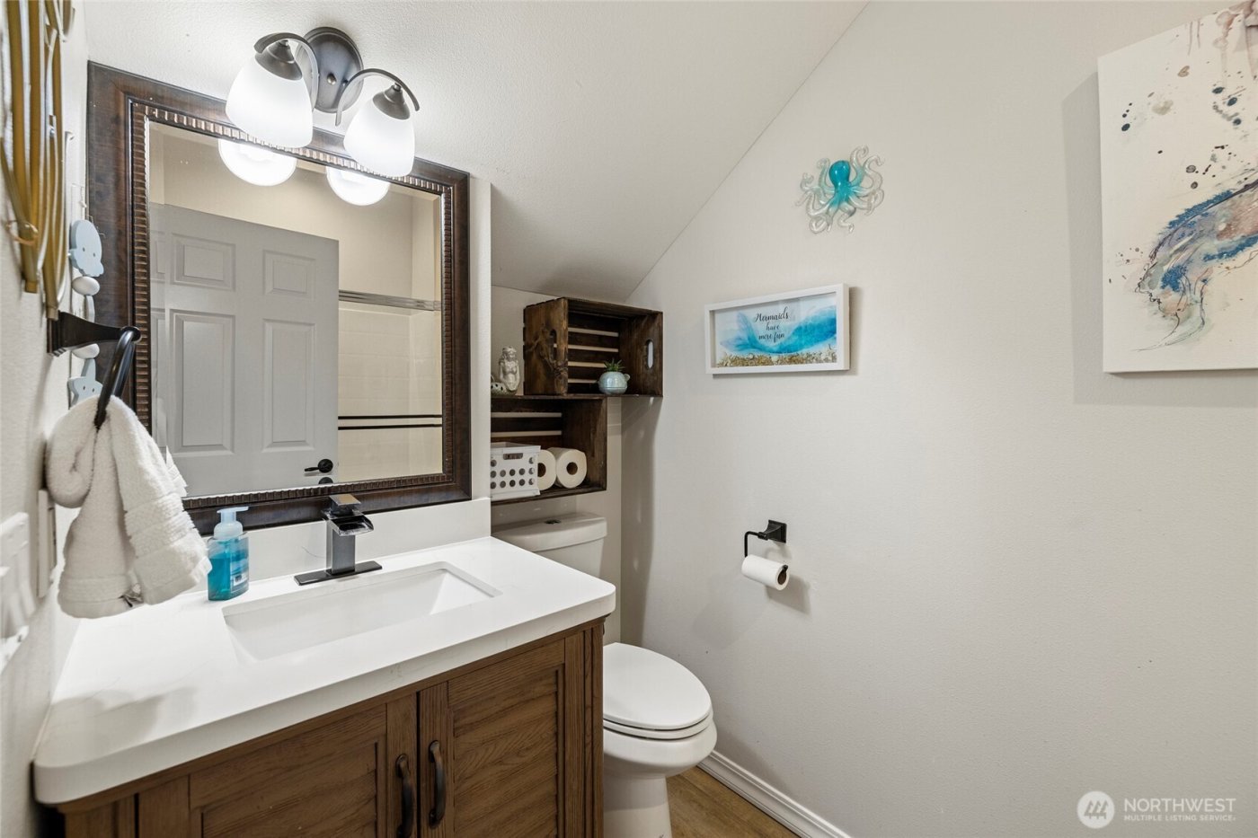 9330 240th Avenue SE, Issaquah, WA 98027