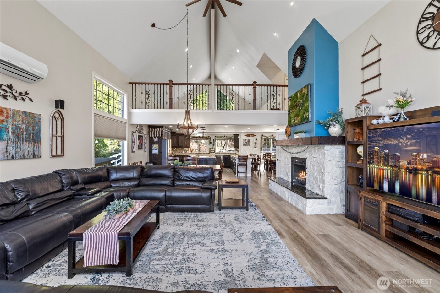 9330 240th Avenue SE, Issaquah, WA 98027