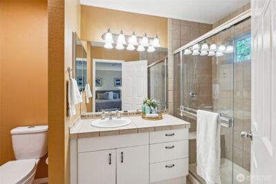 16219 Northup Way #C-201, Bellevue, WA 98008 - Photo 18