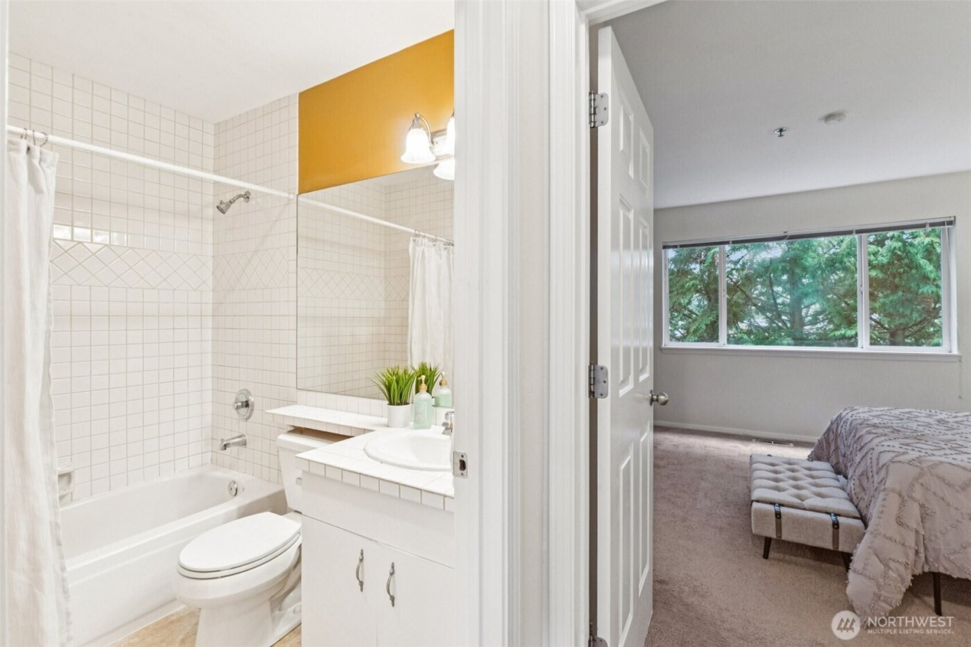 16219 Northup Way #C-201, Bellevue, WA 98008