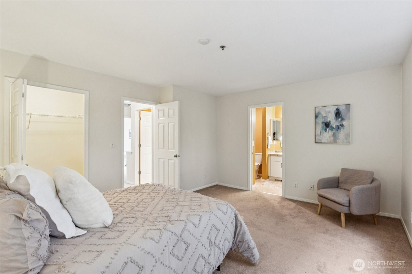 16219 Northup Way #C-201, Bellevue, WA 98008