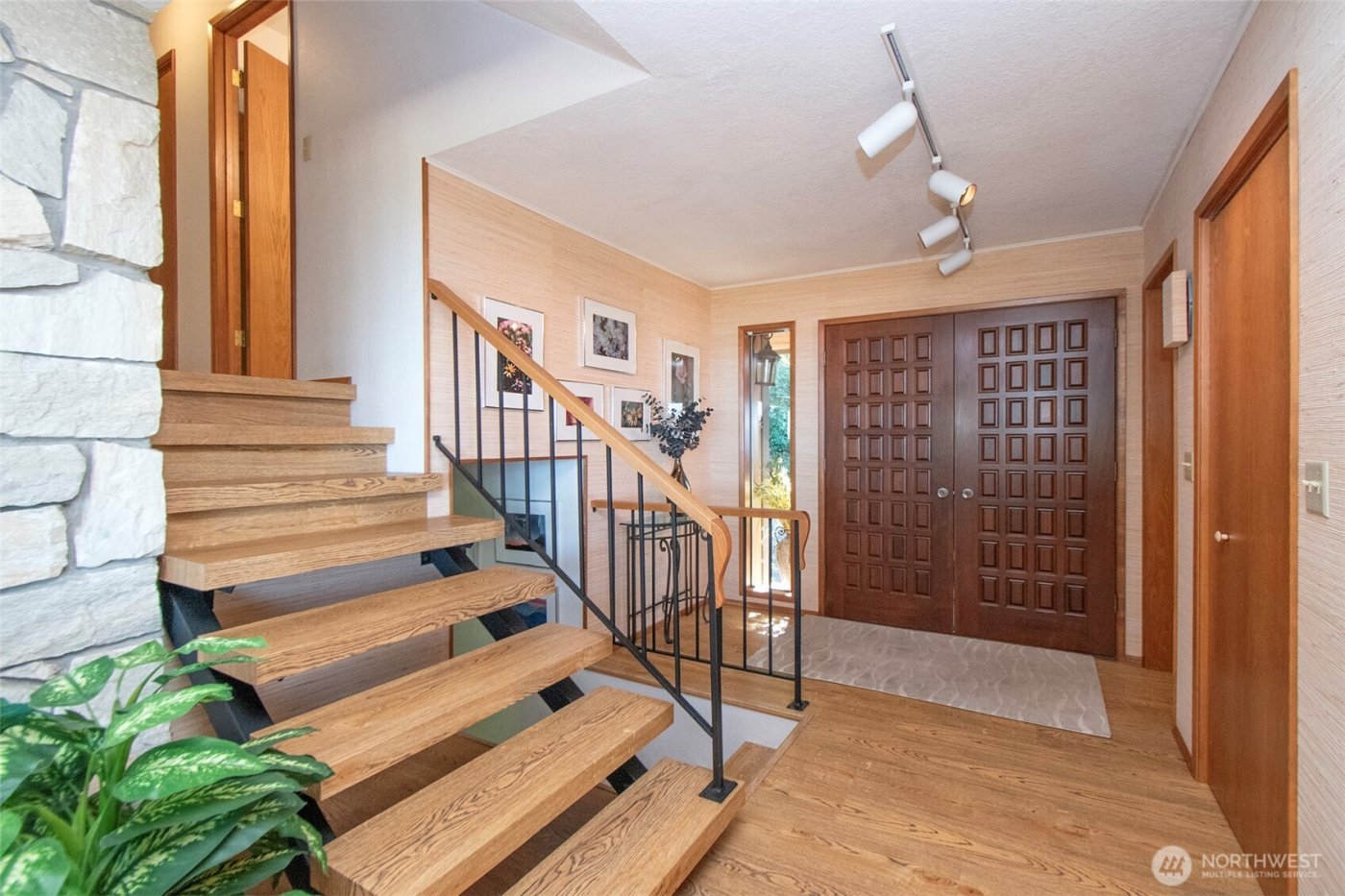 5418 S Old Mill Road , Port Angeles, WA 98362