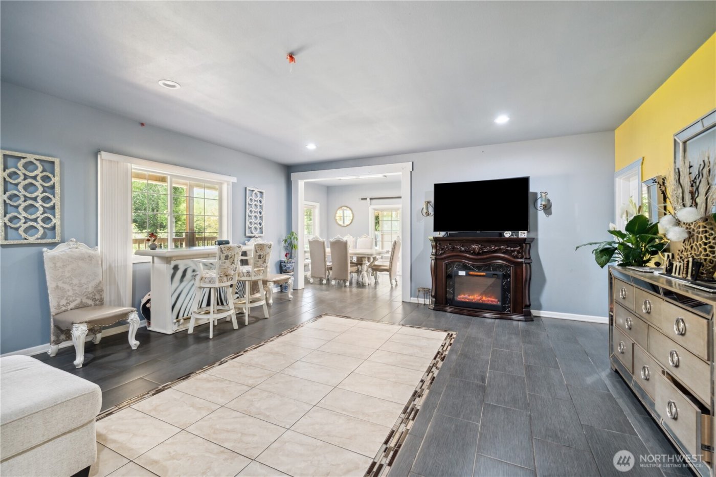 1407 Slide Creek Road , Longview, WA 98632-9300