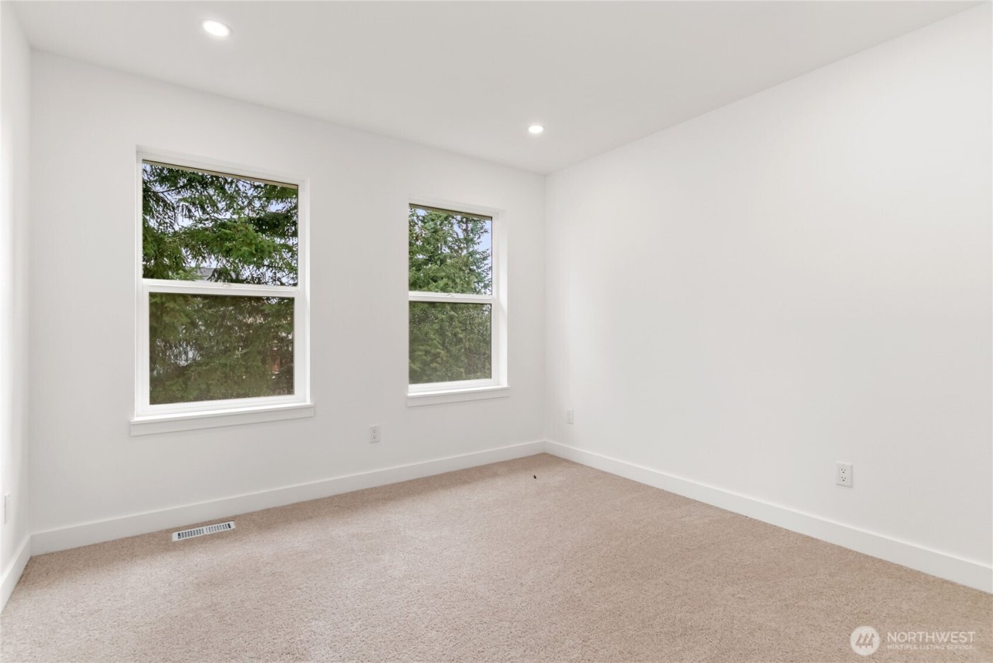 21647 SE 297th Street , Kent, WA 98042