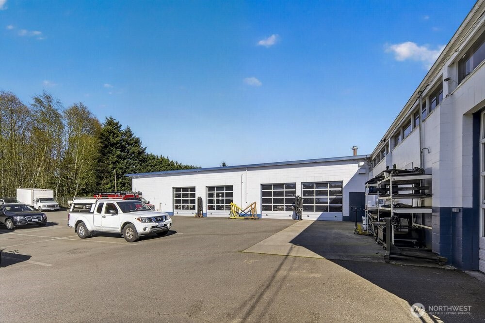 4829 196th Street SW, Lynnwood, WA 98036