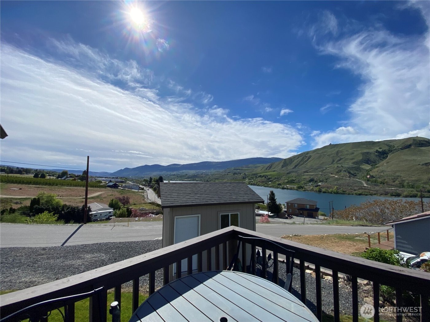 986 Highline Drive , East Wenatchee, WA 98802