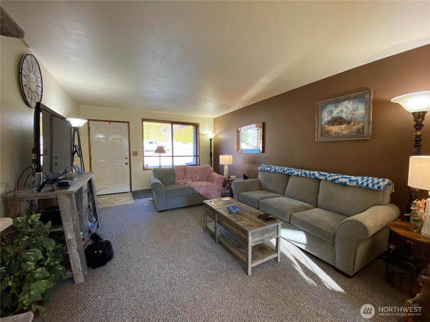 986 Highline Drive , East Wenatchee, WA 98802