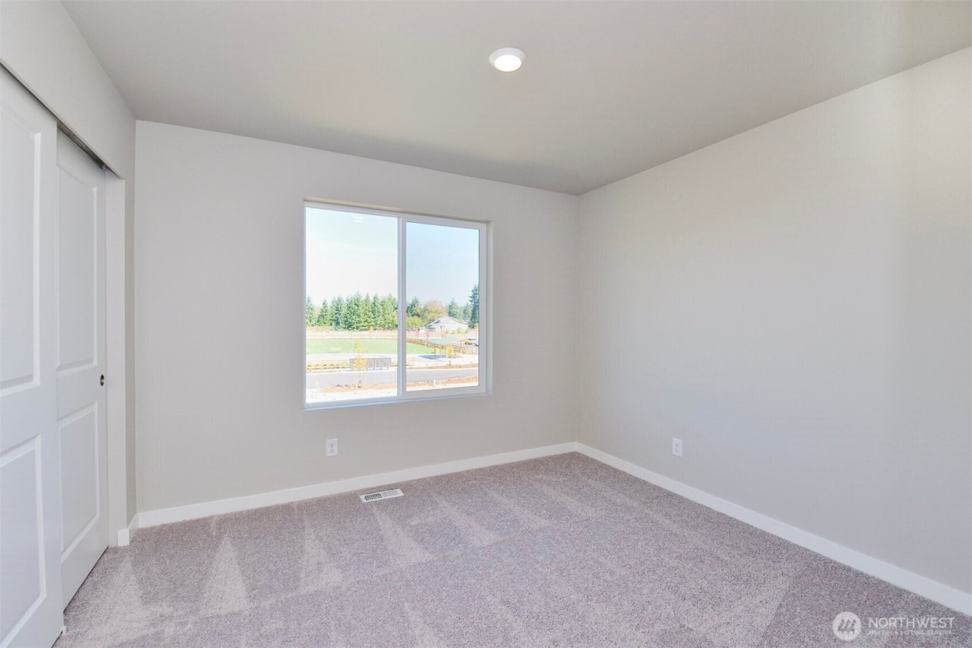 9756 Hay Street SE, Yelm, WA 98597