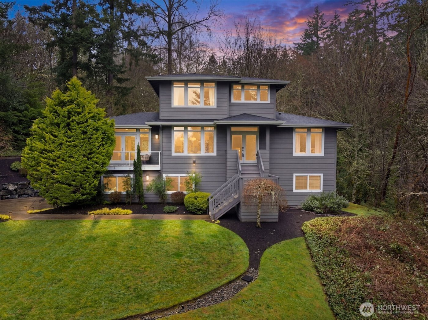 9811 Ridgeway Drive , Gig Harbor, WA 98332
