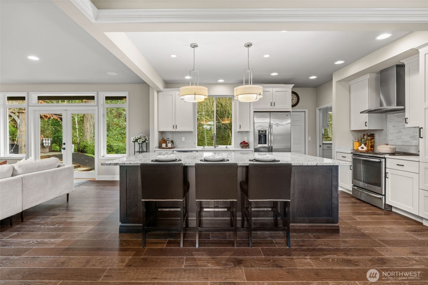 9811 Ridgeway Drive , Gig Harbor, WA 98332