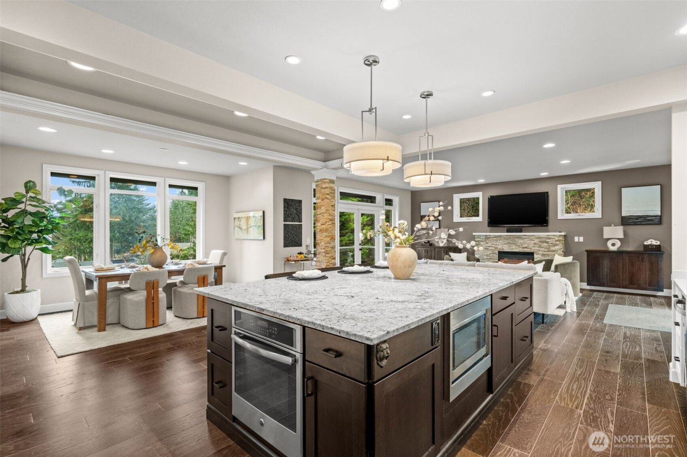 9811 Ridgeway Drive , Gig Harbor, WA 98332