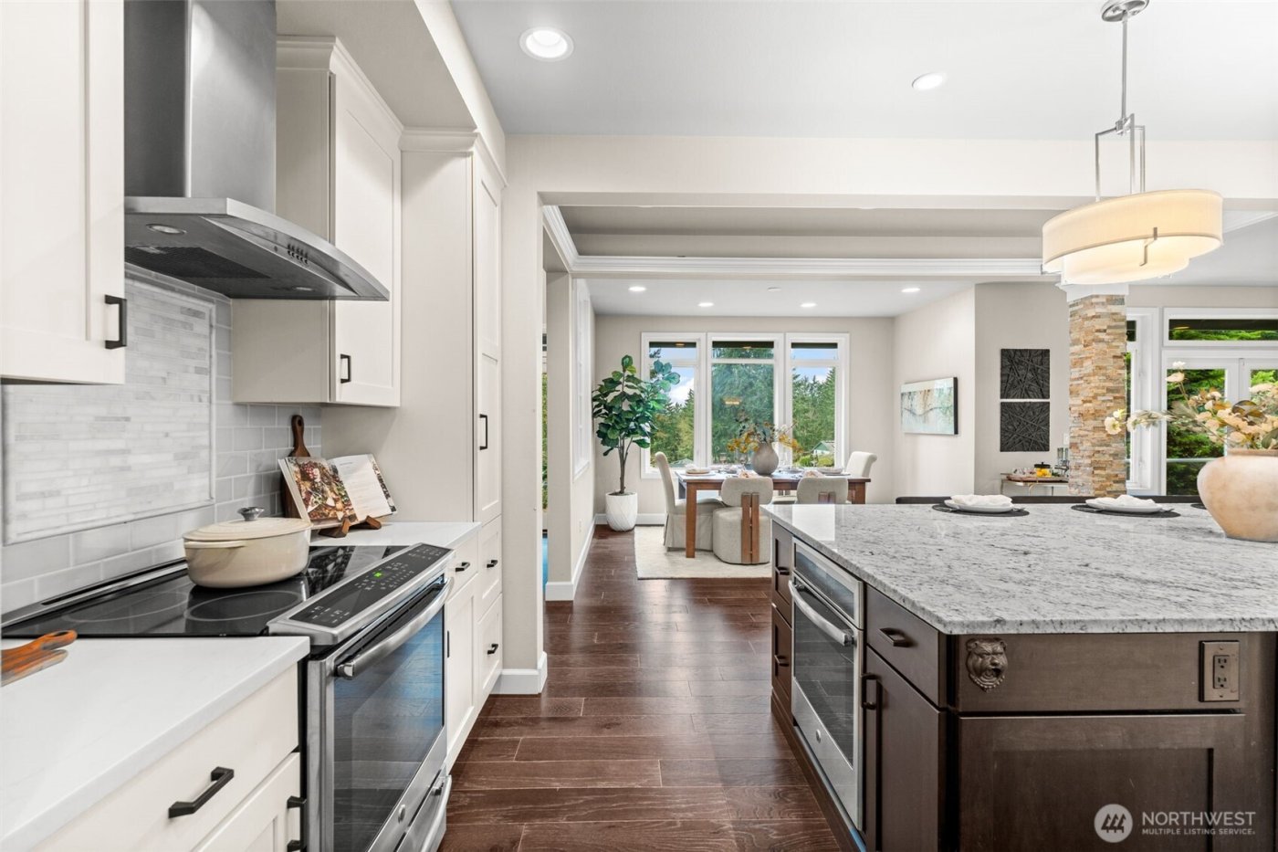 9811 Ridgeway Drive , Gig Harbor, WA 98332