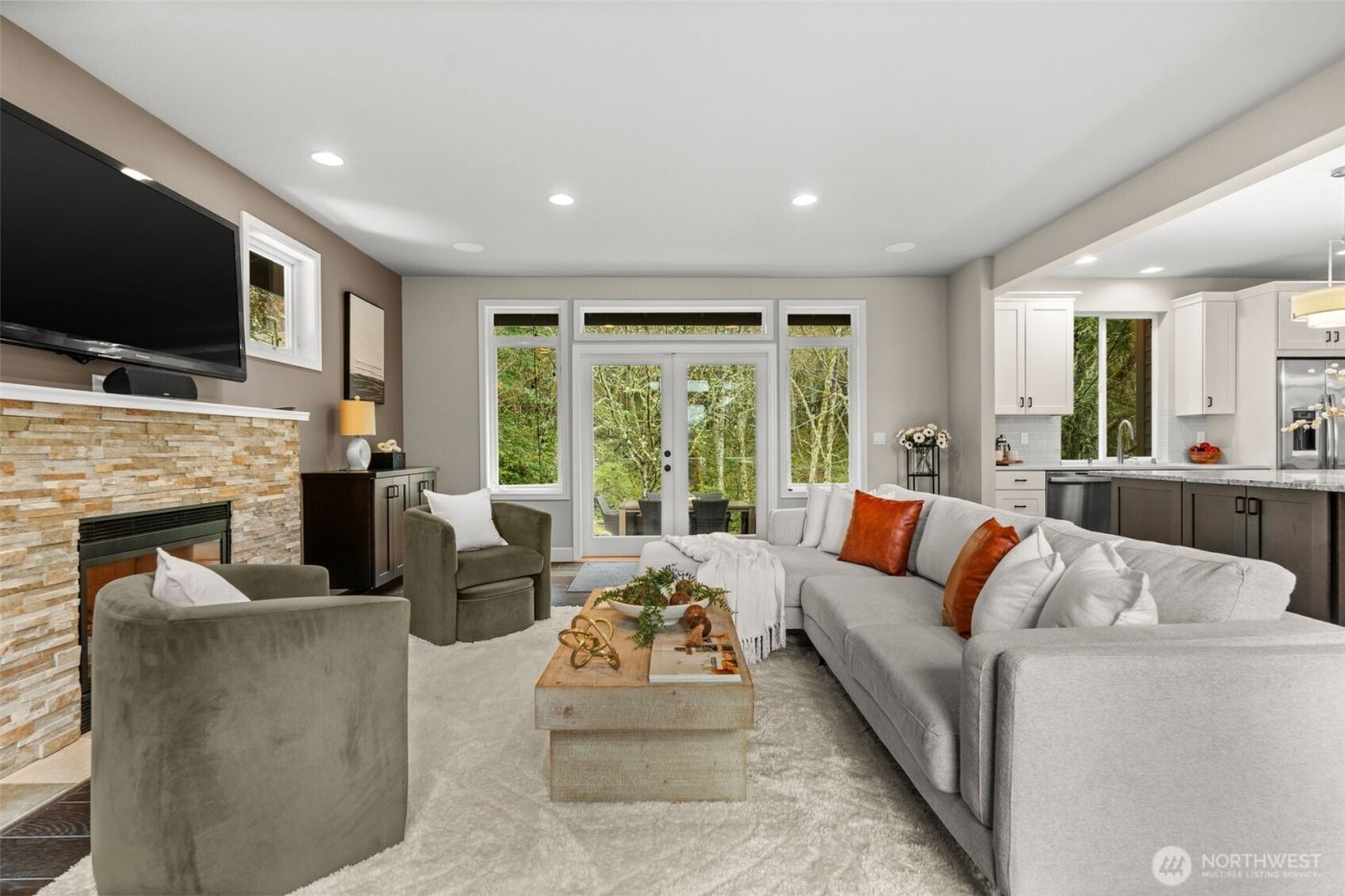 9811 Ridgeway Drive , Gig Harbor, WA 98332