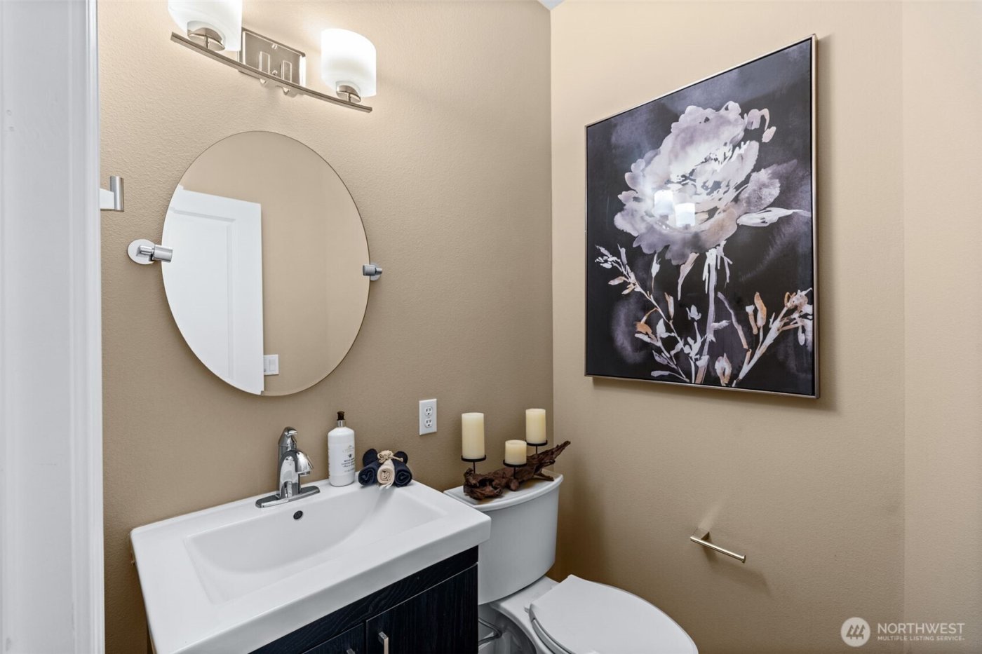 9811 Ridgeway Drive , Gig Harbor, WA 98332