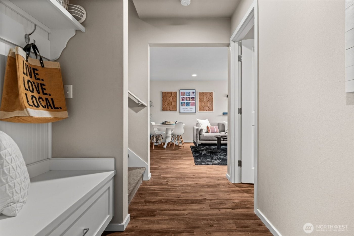 9811 Ridgeway Drive , Gig Harbor, WA 98332