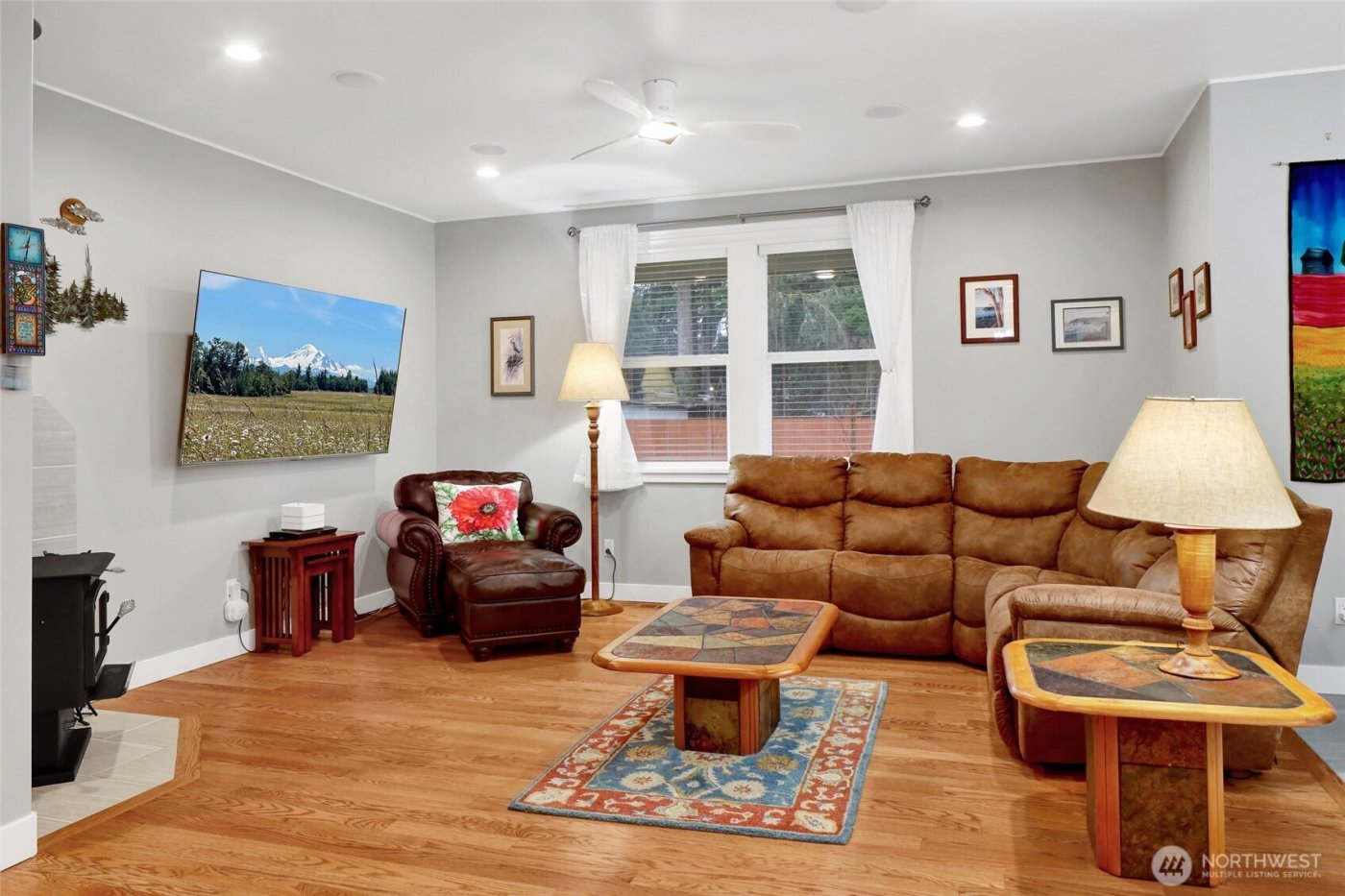 8350 Holly Lane , Maple Falls, WA 98266