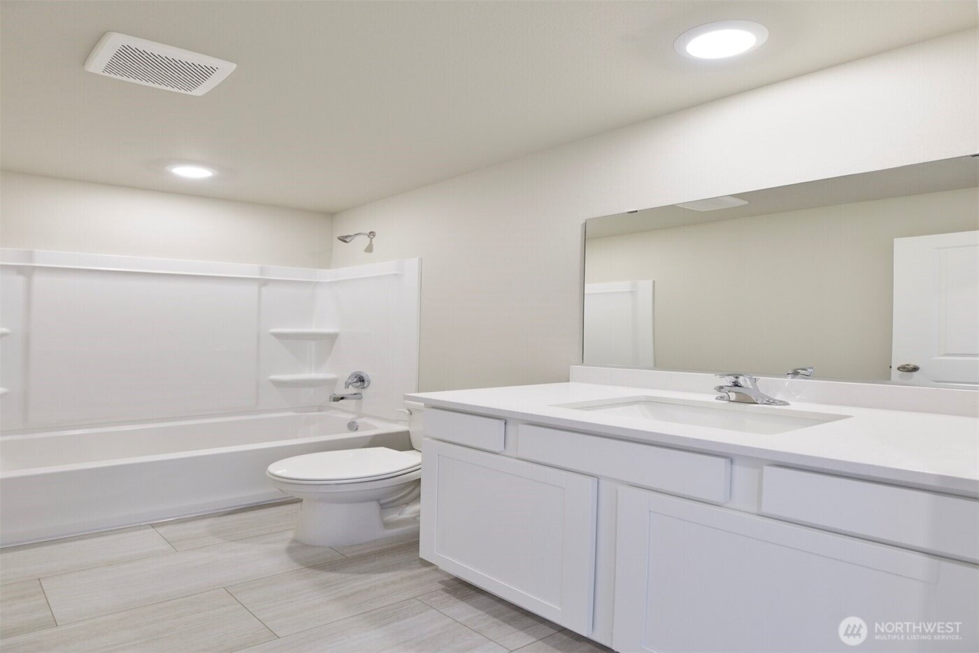 9720 Hay Street SE, Yelm, WA 98597