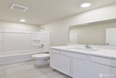 9720 Hay Street SE, Yelm, WA 98597 - Photo 10