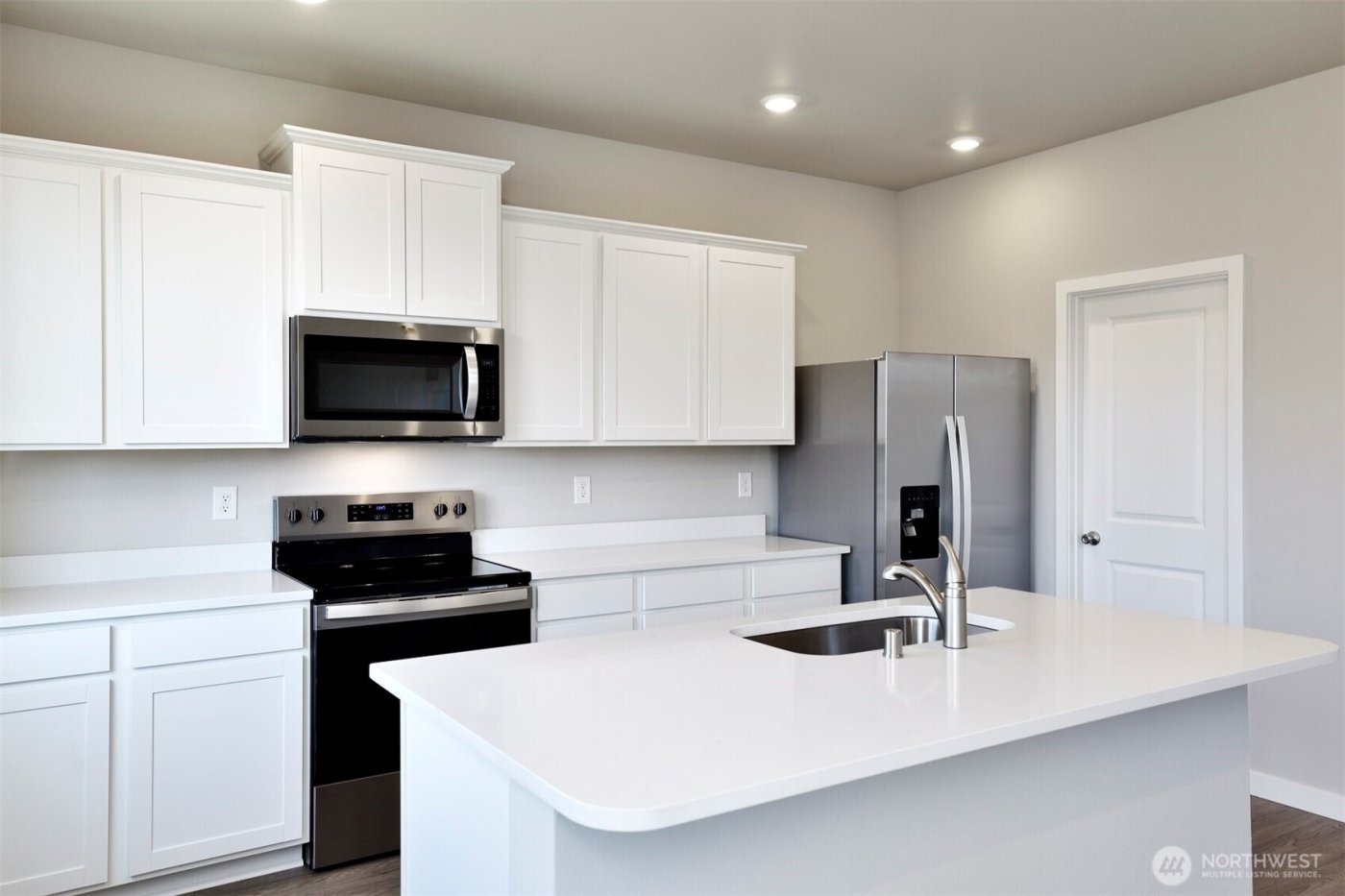 9703 Hay Street SE, Yelm, WA 98597