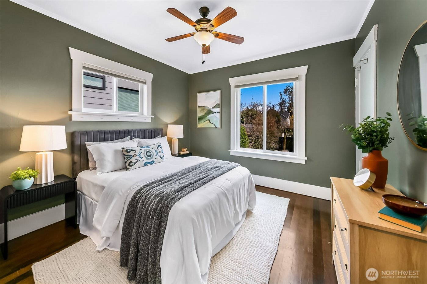 6526 Dibble Avenue NW, Seattle, WA 98117