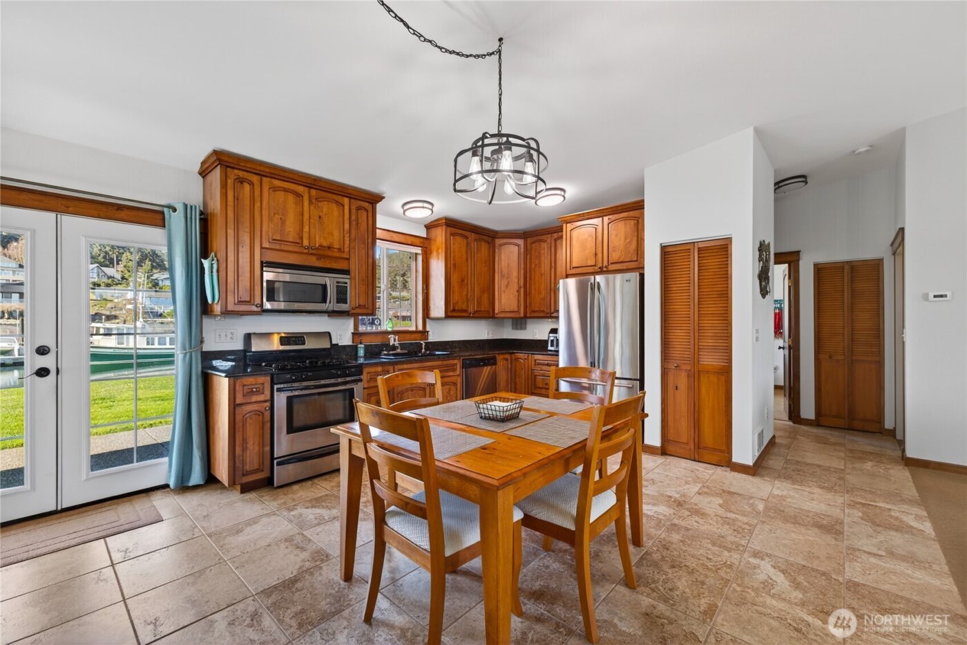 2227 Mariners Way , Oak Harbor, WA 98277